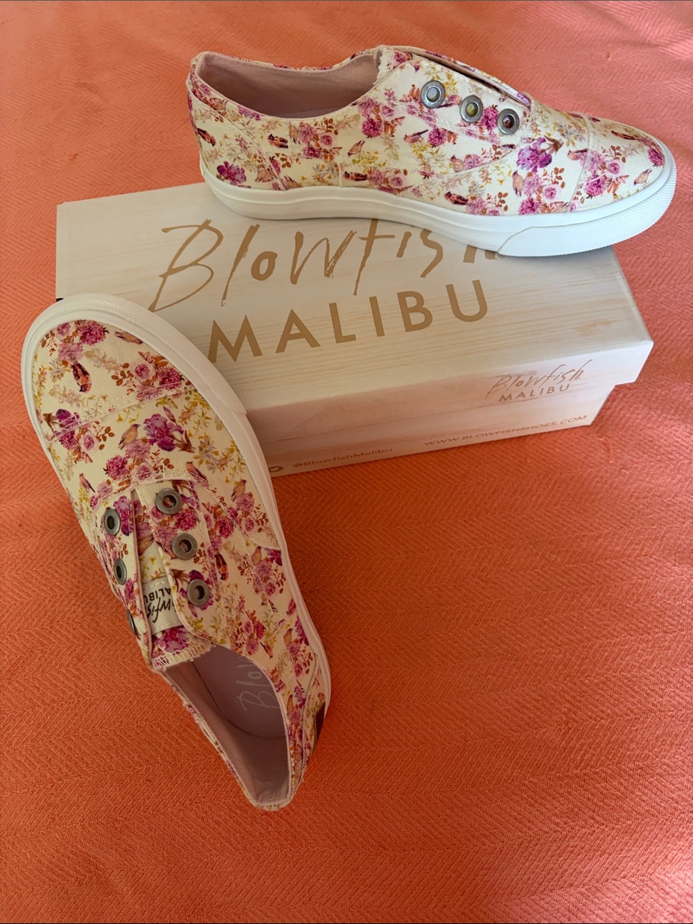 Blowfish Floral Slip-On Sneakers in Cream with Pink Roses